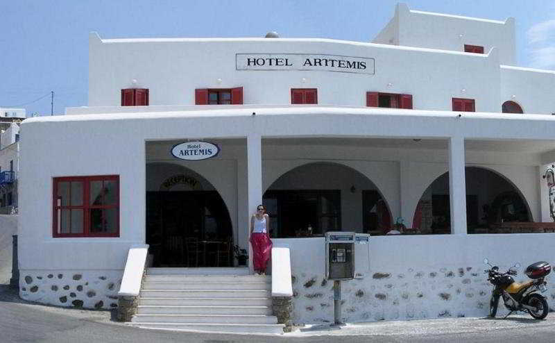 Hotel Artemis 2*